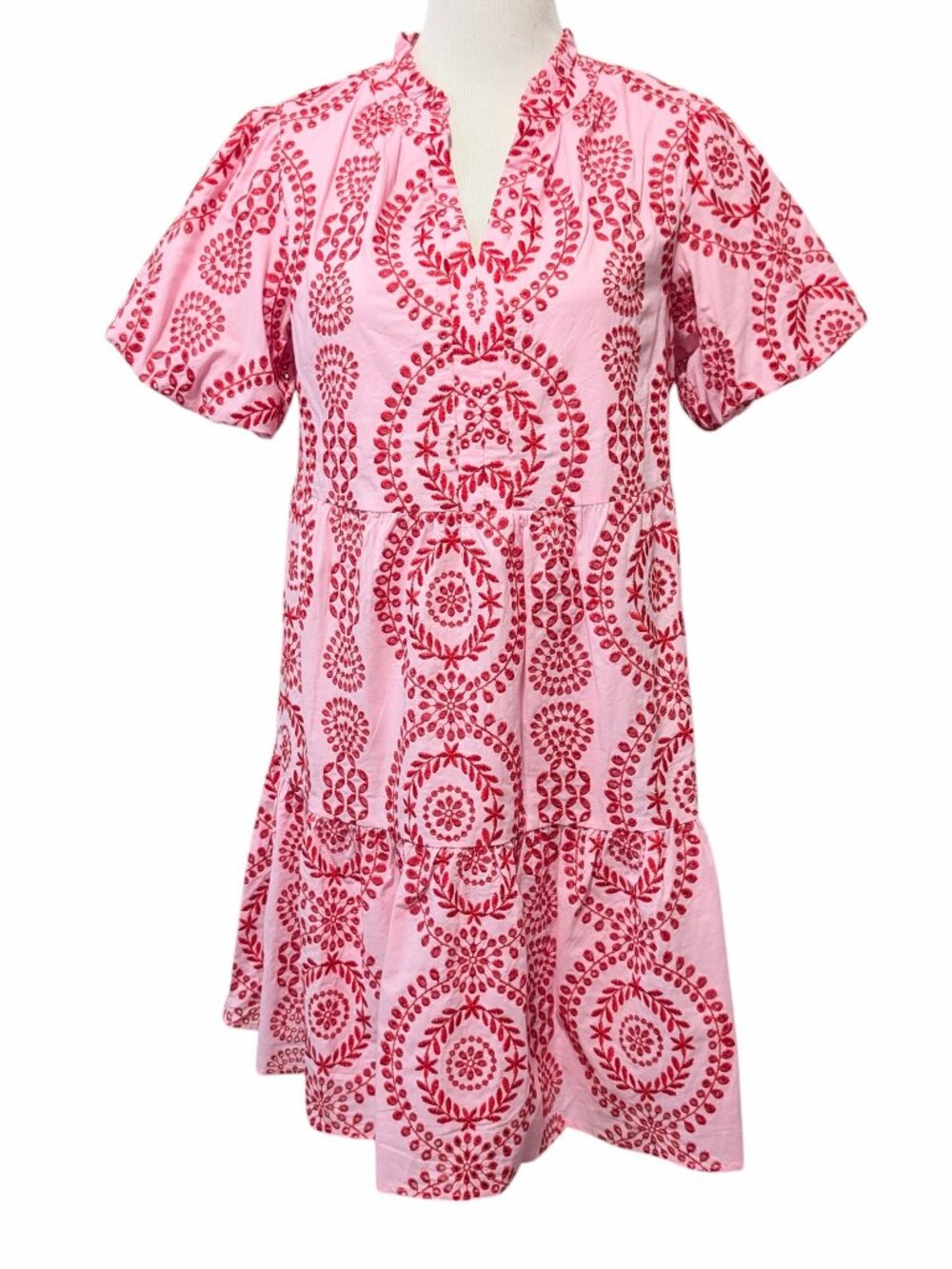 Avara Womens NWT Size S Lucia Pink Red Embroidered Puff Sleeves Lined Boho Dress
